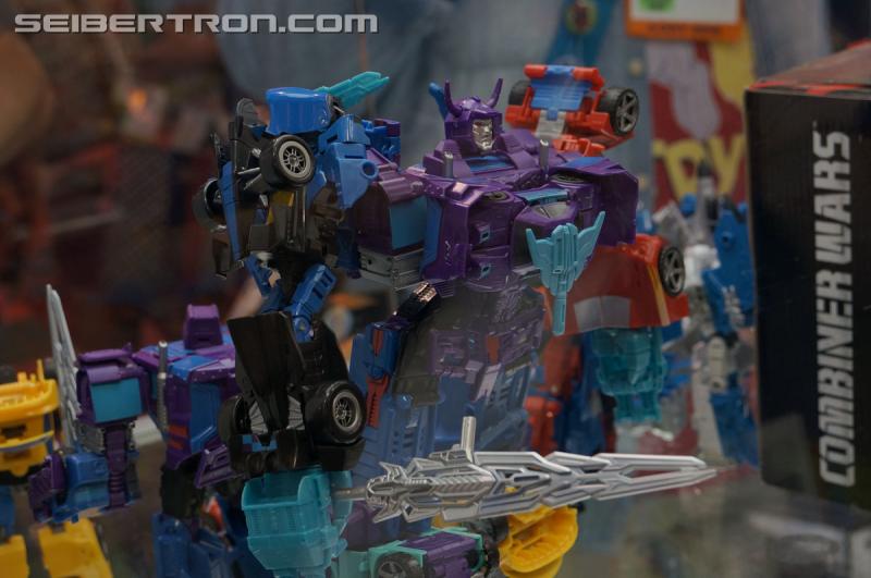 SDCC 2015: Hasbro Booth: Combiner Wars G2 Menasor and the Stunticons - Transformers Event: DSC03360