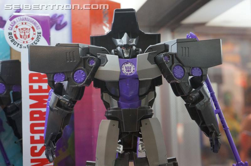 SDCC 2015: Hasbro Booth: Transformers Robots In Disguise - Transformers Event: DSC03498