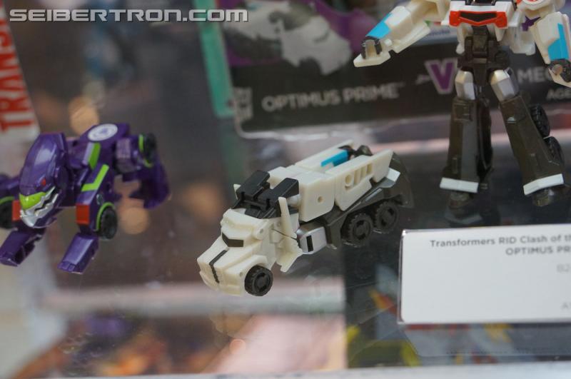 SDCC 2015: Hasbro Booth: Transformers Robots In Disguise - Transformers Event: DSC03520