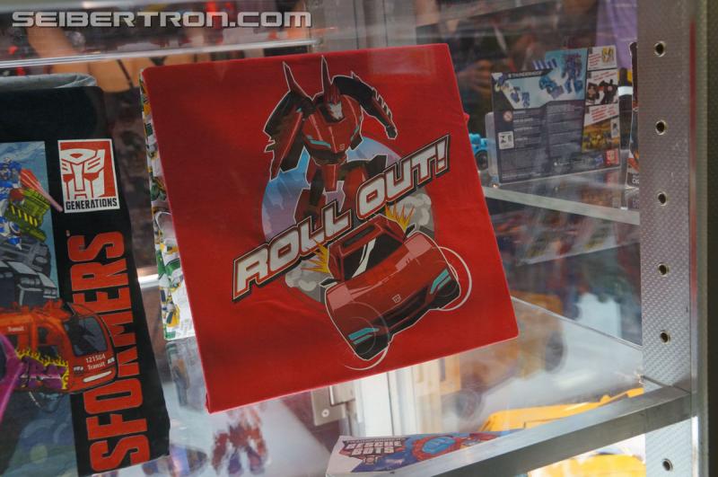 SDCC 2015: Hasbro Booth: Transformers Robots In Disguise - Transformers Event: DSC03537