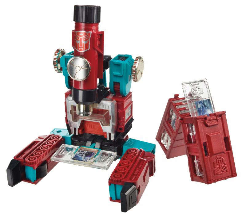 SDCC 2015: Hasbro's Official Transformers Products Images - Transformers Event: Platinum Edition B0771AS00 TRA PLATINUM PERCEPTOR AND BLASTER 11