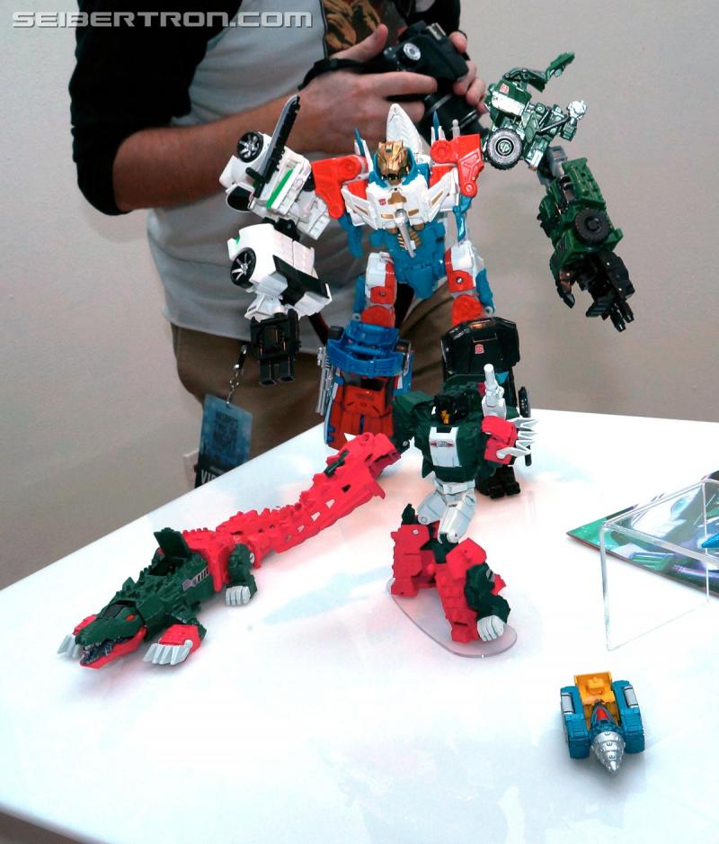 NYCC 2015: Titans Return product reveals at annual Hasbro Press Event - Transformers Event: Nycc 2016 Titans Return 039