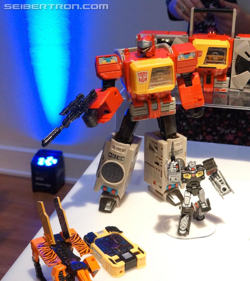 NYCC 2015: Titans Return product reveals at annual Hasbro Press Event - Transformers Event: Nycc 2016 Titans Return 111