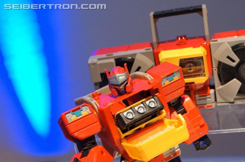 NYCC 2015: Titans Return product reveals at annual Hasbro Press Event - Transformers Event: Nycc 2016 Titans Return 120