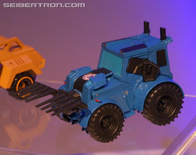 NYCC 2015: Robots In Disguise Product Reveals at Hasbro Press Event - Transformers Event: Nycc 2016 Robots In Disguise 23