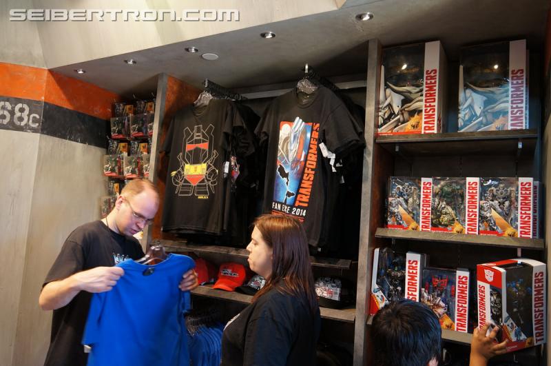 BotCon 2014: BotCon 2014 Fan Experience at Universal Studios Hollywood - Transformers Event: DSC06497