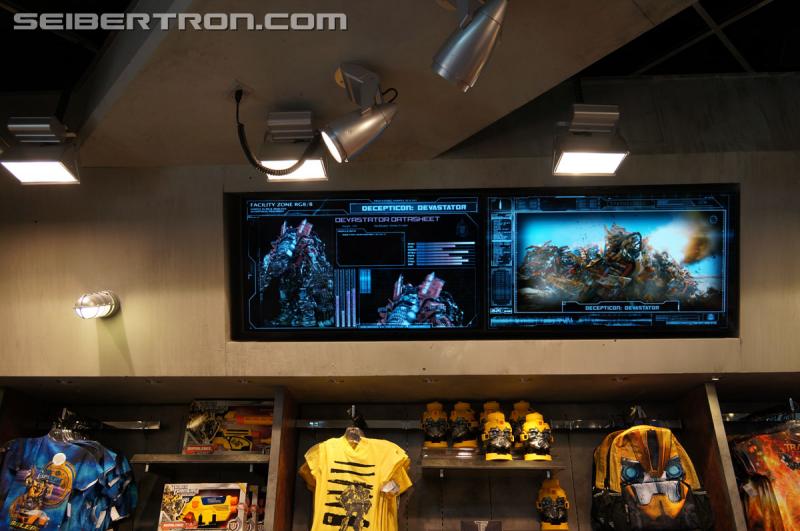 BotCon 2014: BotCon 2014 Fan Experience at Universal Studios Hollywood - Transformers Event: DSC06507