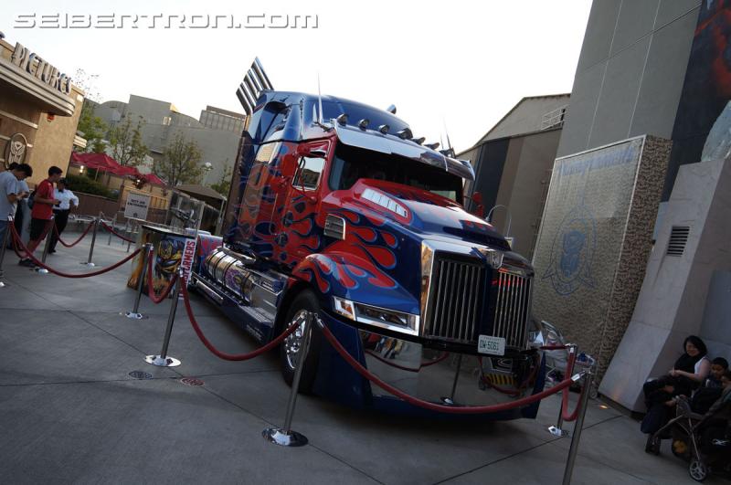 BotCon 2014: BotCon 2014 Fan Experience at Universal Studios Hollywood - Transformers Event: DSC06561