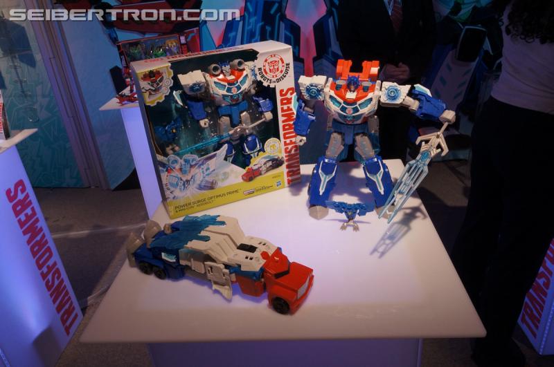 Toy Fair 2016 - Robots In Disguise Products