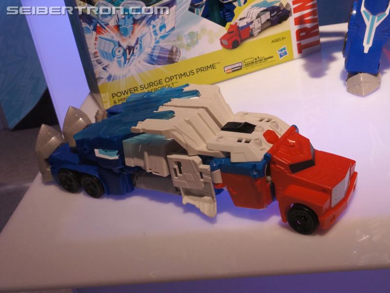 Toy Fair 2016: Robots In Disguise Products - Transformers Event: Robots In Disguise 007a