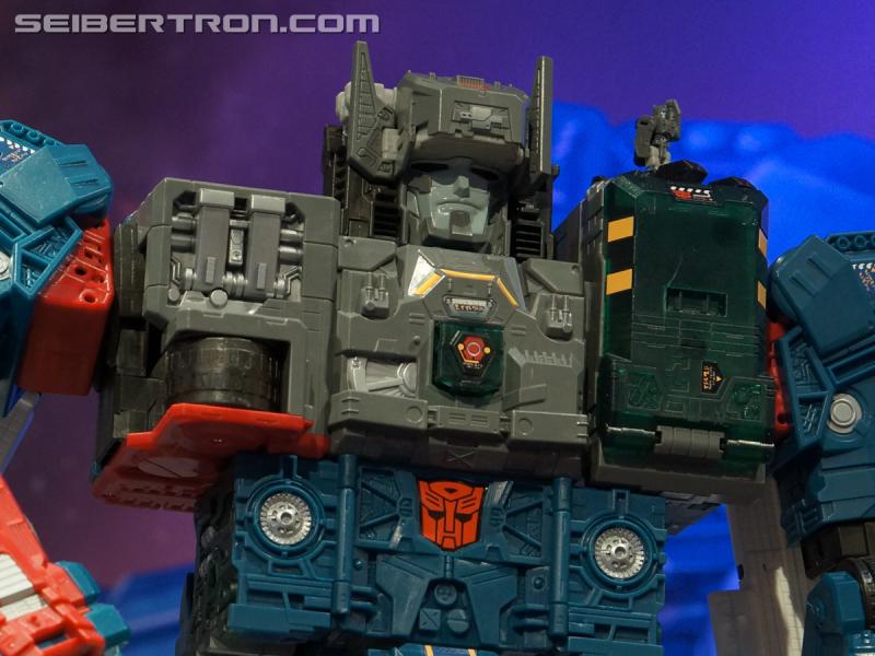 Toy Fair 2016 - Titans Return