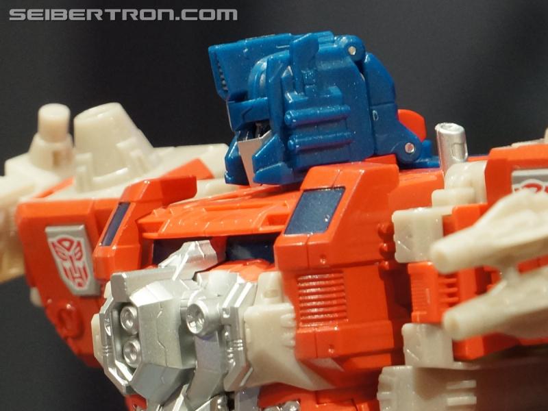 Toy Fair 2016 - Titans Return