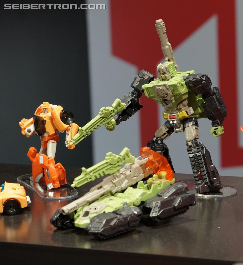 Toy Fair 2016: Titans Return - Transformers Event: Titans Return 031b