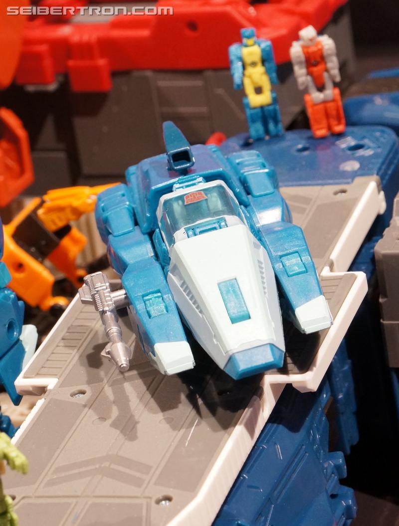 Toy Fair 2016: Titans Return - Transformers Event: Titans Return 045b