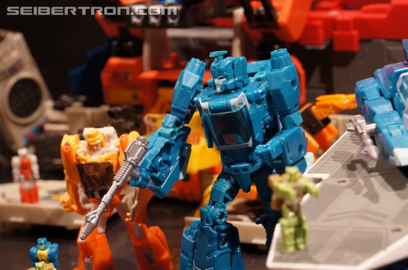 Toy Fair 2016: Titans Return - Transformers Event: Titans Return 046