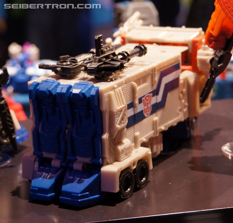 Toy Fair 2016: Titans Return - Transformers Event: Titans Return 061a