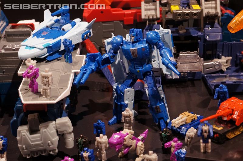 Toy Fair 2016: Titans Return - Transformers Event: Titans Return 068