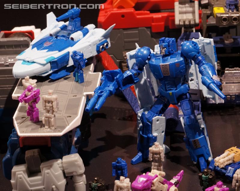 Toy Fair 2016: Titans Return - Transformers Event: Titans Return 068a