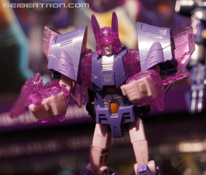 Toy Fair 2016: Titans Return - Transformers Event: Titans Return 075a
