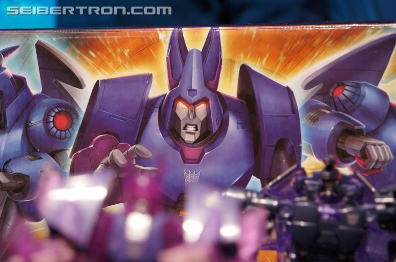 Toy Fair 2016: Titans Return - Transformers Event: Titans Return 082