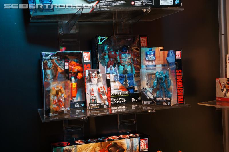 Toy Fair 2016: Titans Return - Transformers Event: Titans Return 098