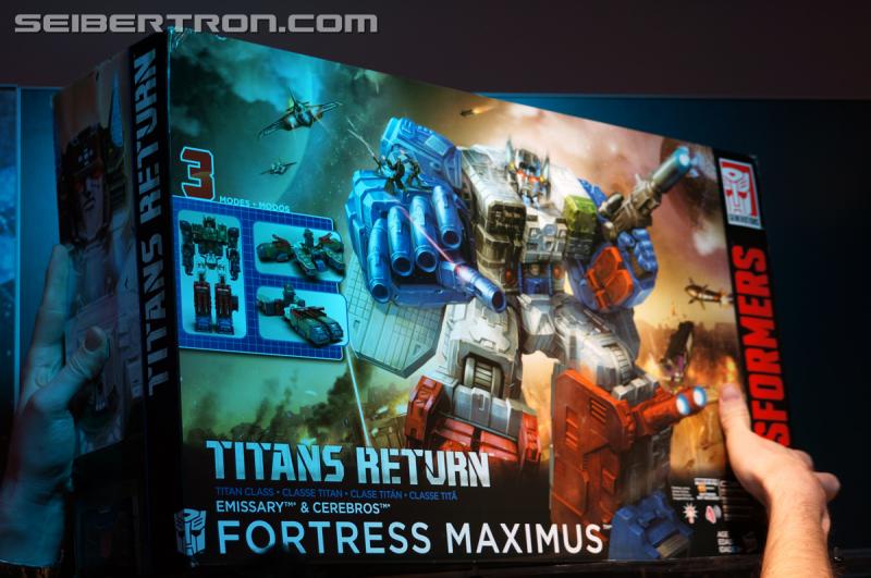 Toy Fair 2016: Titans Return - Transformers Event: Titans Return 112
