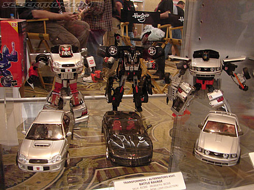 BotCon 2006: Hasbro's Toy Display Cases - Transformers Event: