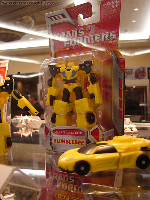 BotCon 2006: Hasbro's Toy Display Cases - Transformers Event: