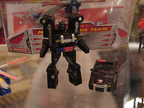 BotCon 2006: Hasbro's Toy Display Cases - Transformers Event: