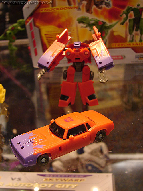 BotCon 2006: Hasbro's Toy Display Cases - Transformers Event: