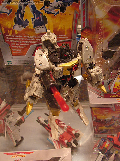 BotCon 2006: Hasbro's Toy Display Cases - Transformers Event: