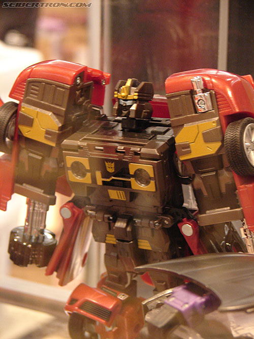 BotCon 2006: Hasbro's Toy Display Cases - Transformers Event: