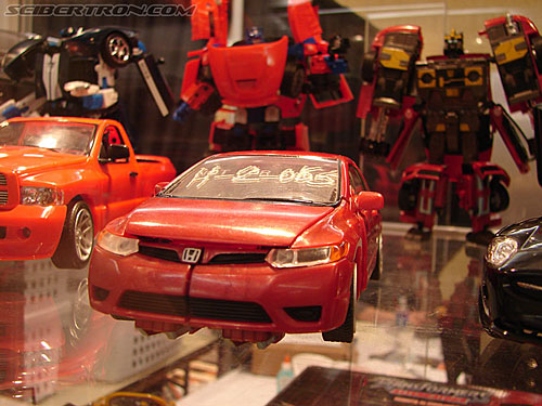 BotCon 2006: Hasbro's Toy Display Cases - Transformers Event: