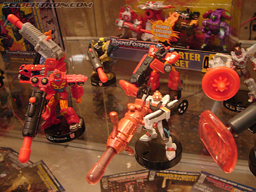 BotCon 2006: Hasbro's Toy Display Cases - Transformers Event: