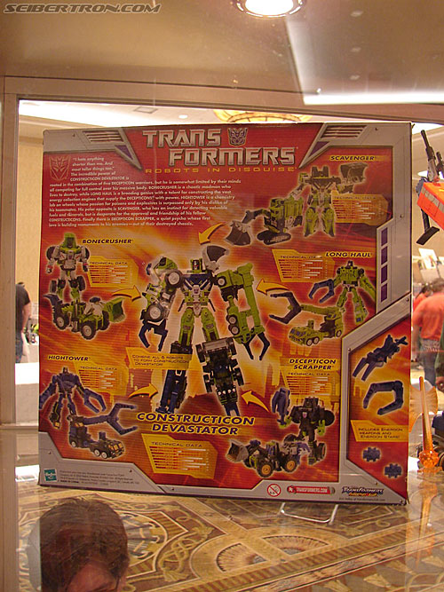BotCon 2006: Hasbro's Toy Display Cases - Transformers Event: