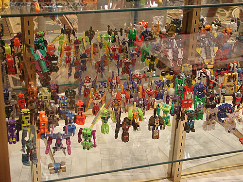 BotCon 2006: Hasbro's Toy Display Cases - Transformers Event: