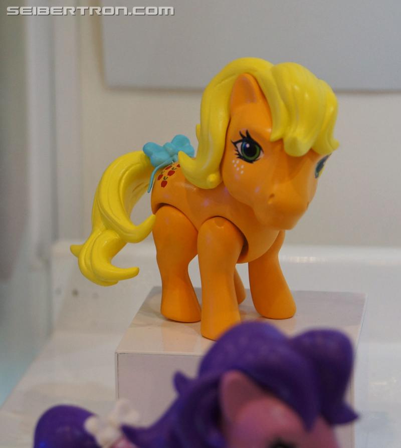 Toy Fair 2016: Loyal Subjects Transformers, MOTU, TMNT, G.I. Joe, My Little Pony and more! - Transformers Event: Loyal Subjects My Little Pony 007
