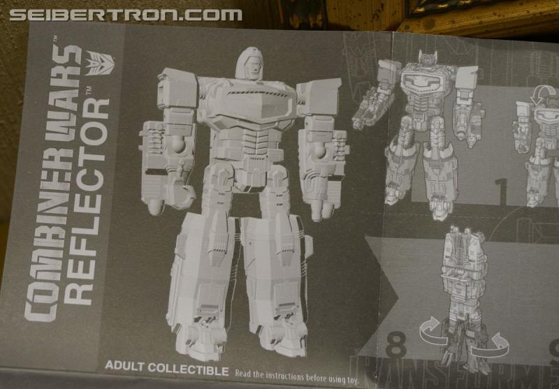 Botcon 2016: Dawn of the Predacus Box Set plus Attendee figure - Transformers Event: Dawn Of Predacus Box Set+attendee Figure 020