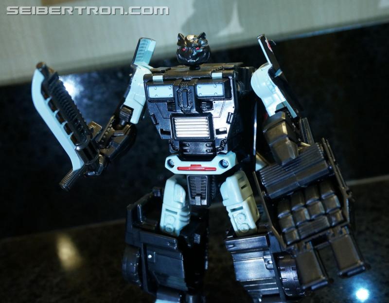 Botcon 2016: Dawn of the Predacus Box Set plus Attendee figure - Transformers Event: Dawn Of Predacus Box Set+attendee Figure 050