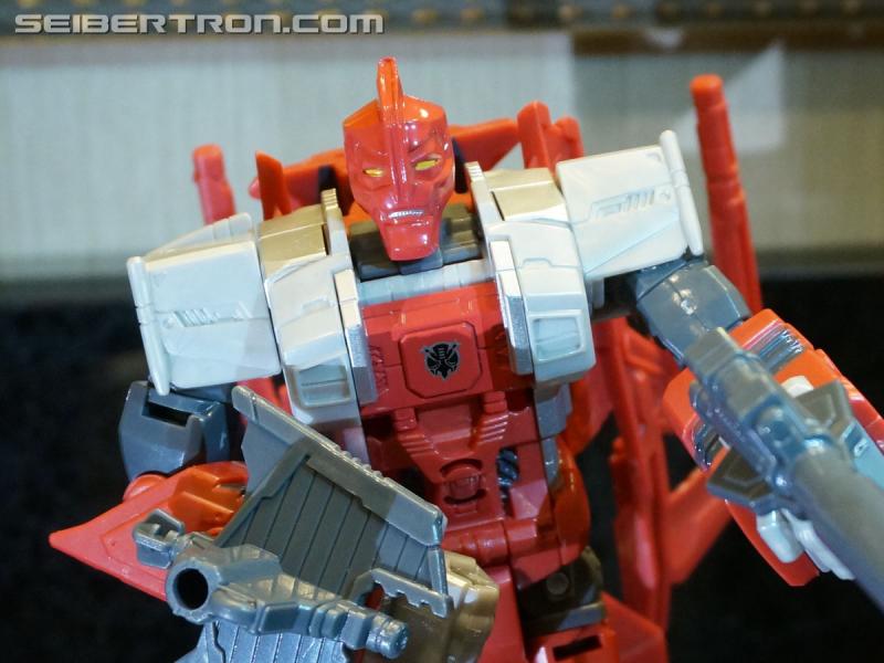 Botcon 2016: Dawn of the Predacus Box Set plus Attendee figure - Transformers Event: Dawn Of Predacus Box Set+attendee Figure 055