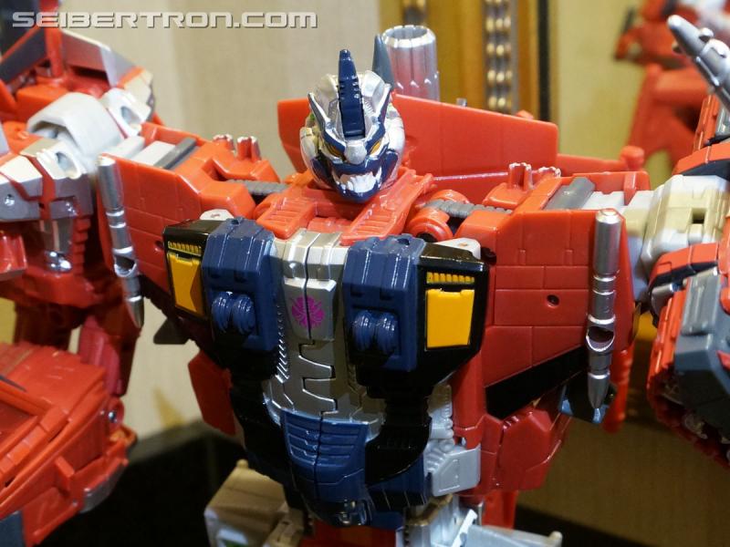Botcon 2016: Dawn of the Predacus Box Set plus Attendee figure - Transformers Event: Dawn Of Predacus Box Set+attendee Figure 077
