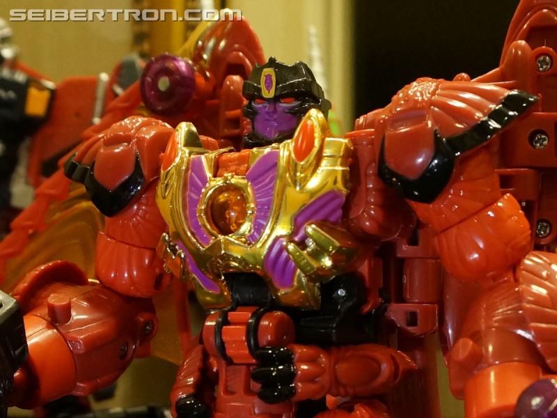 Botcon 2016 - Souvenir Exclusives and Custom Class figure