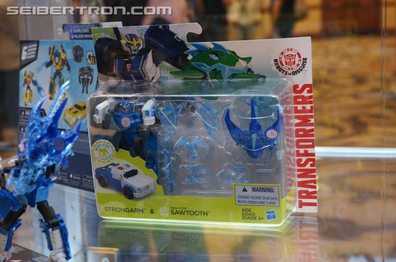 Botcon 2016: Hasbro Display: Robots In Disguise - Transformers Event: Robots In Disguise 007