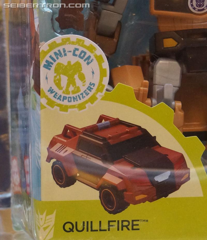 Botcon 2016: Hasbro Display: Robots In Disguise - Transformers Event: Robots In Disguise 011b