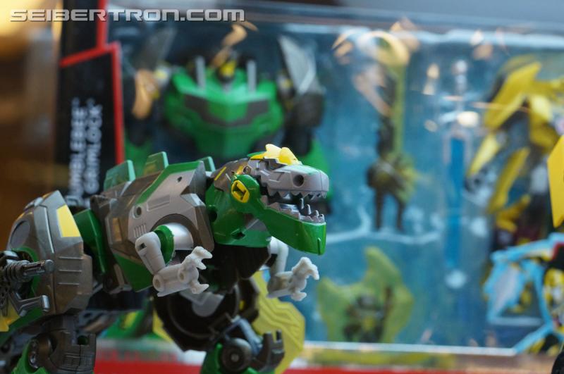 Botcon 2016: Hasbro Display: Robots In Disguise - Transformers Event: Robots In Disguise 033