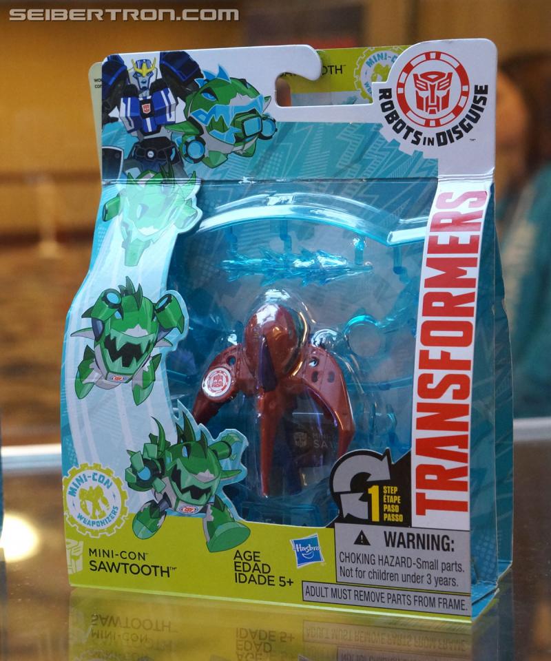 Botcon 2016: Hasbro Display: Robots In Disguise - Transformers Event: Robots In Disguise 063a