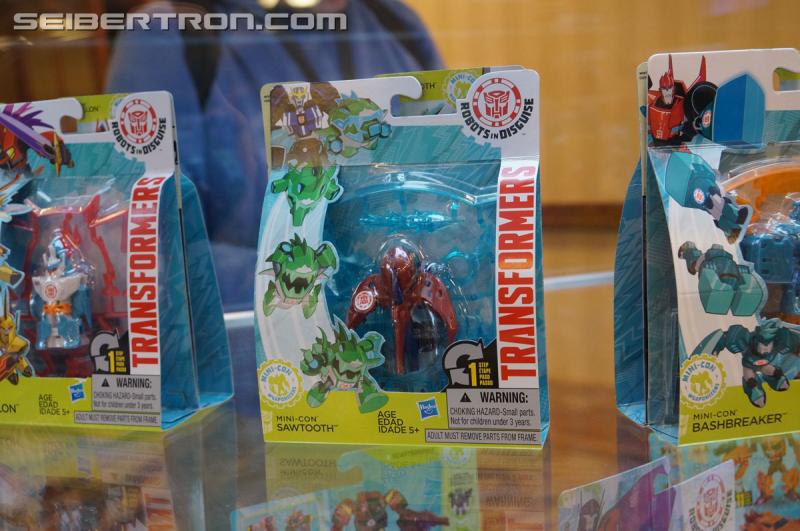 Botcon 2016: Hasbro Display: Robots In Disguise - Transformers Event: Robots In Disguise 081