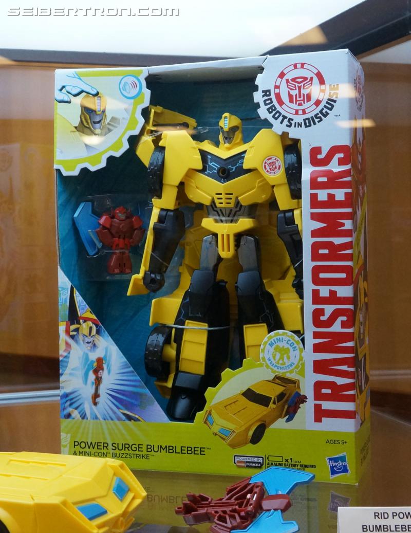 Botcon 2016: Hasbro Display: Robots In Disguise - Transformers Event: Robots In Disguise 093a