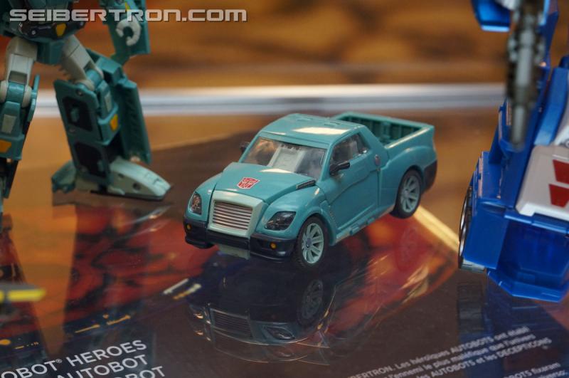 Botcon 2016: Hasbro Display: Platinum Edition Movie 30th Anniversary - Transformers Event: Platinum Edition 058