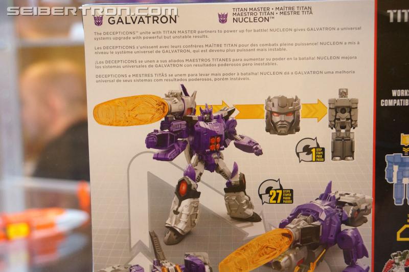 Botcon 2016: Hasbro Display: Titans Return - Transformers Event: Titans Return 014